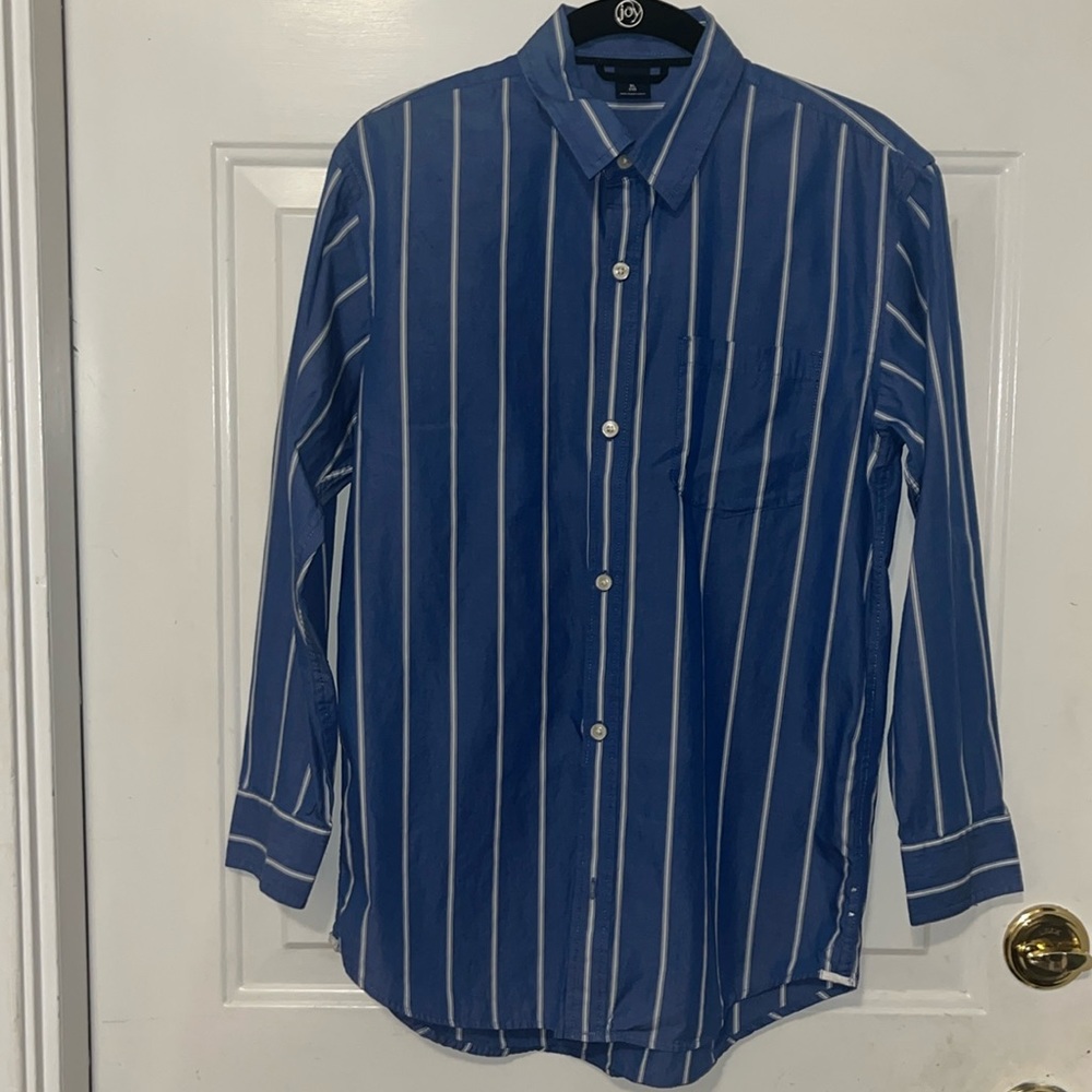 Youth L long sleeve button down shirt